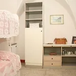Monolocale Garden 度假居 *